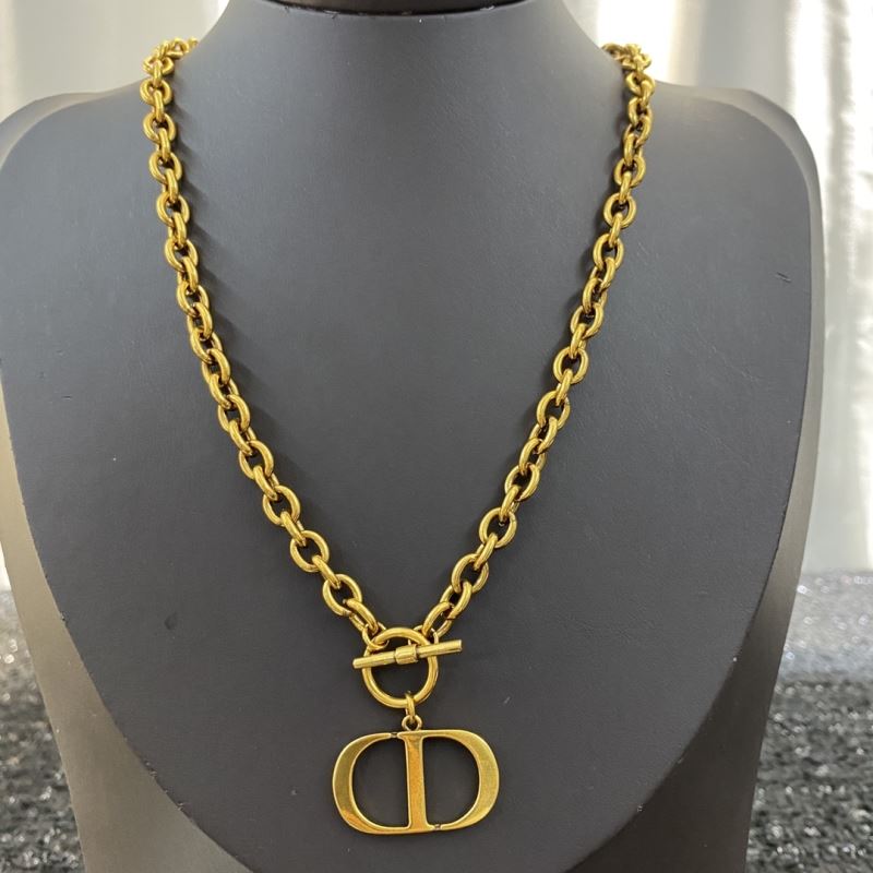 chr1st1an D10r necklaces